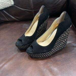 Gianni Bini Dress shoe wedges